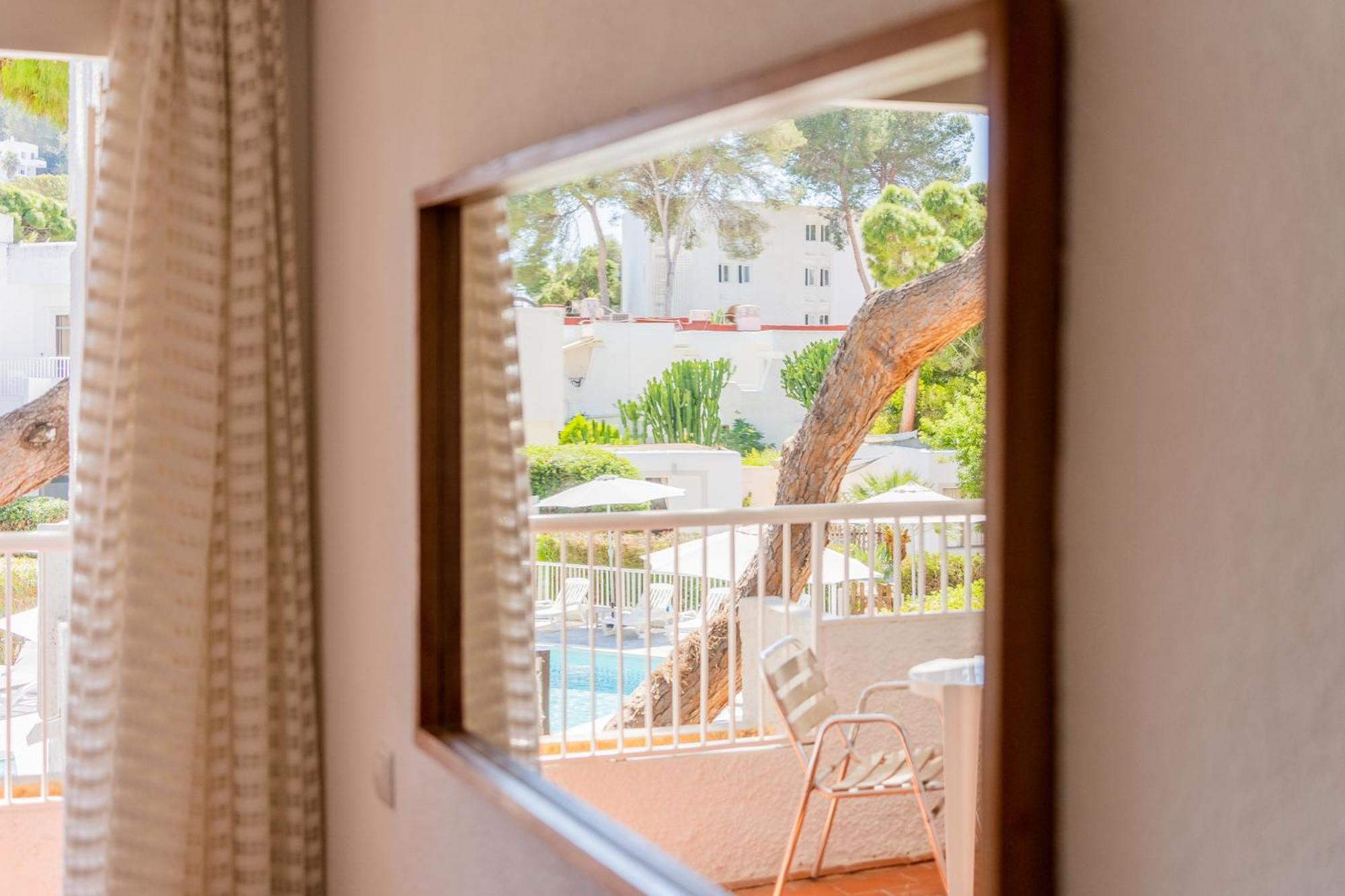 Atlas Apartments Ibiza Santa Eularia des Riu Eksteriør billede