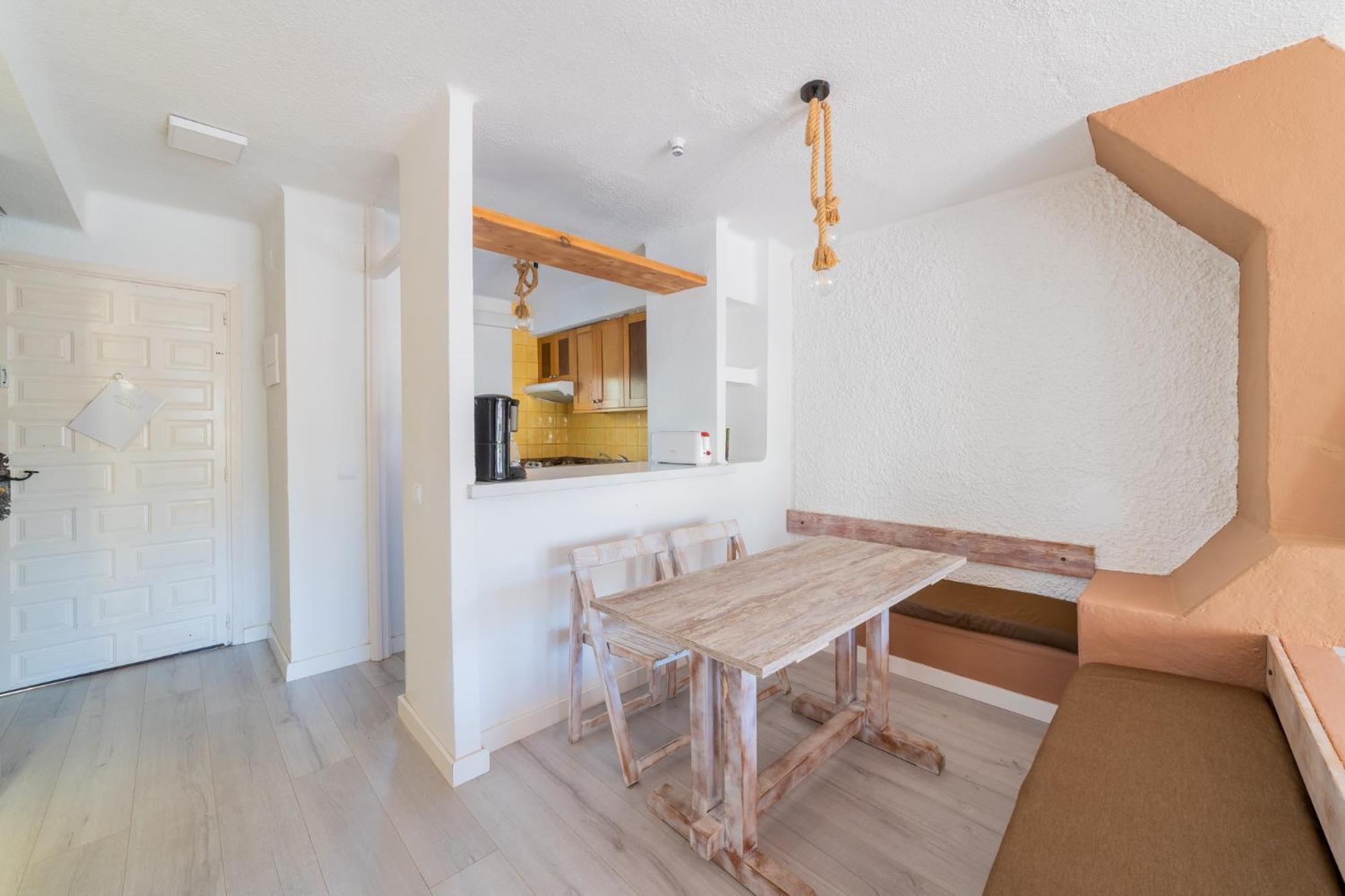 Atlas Apartments Ibiza Santa Eularia des Riu Eksteriør billede